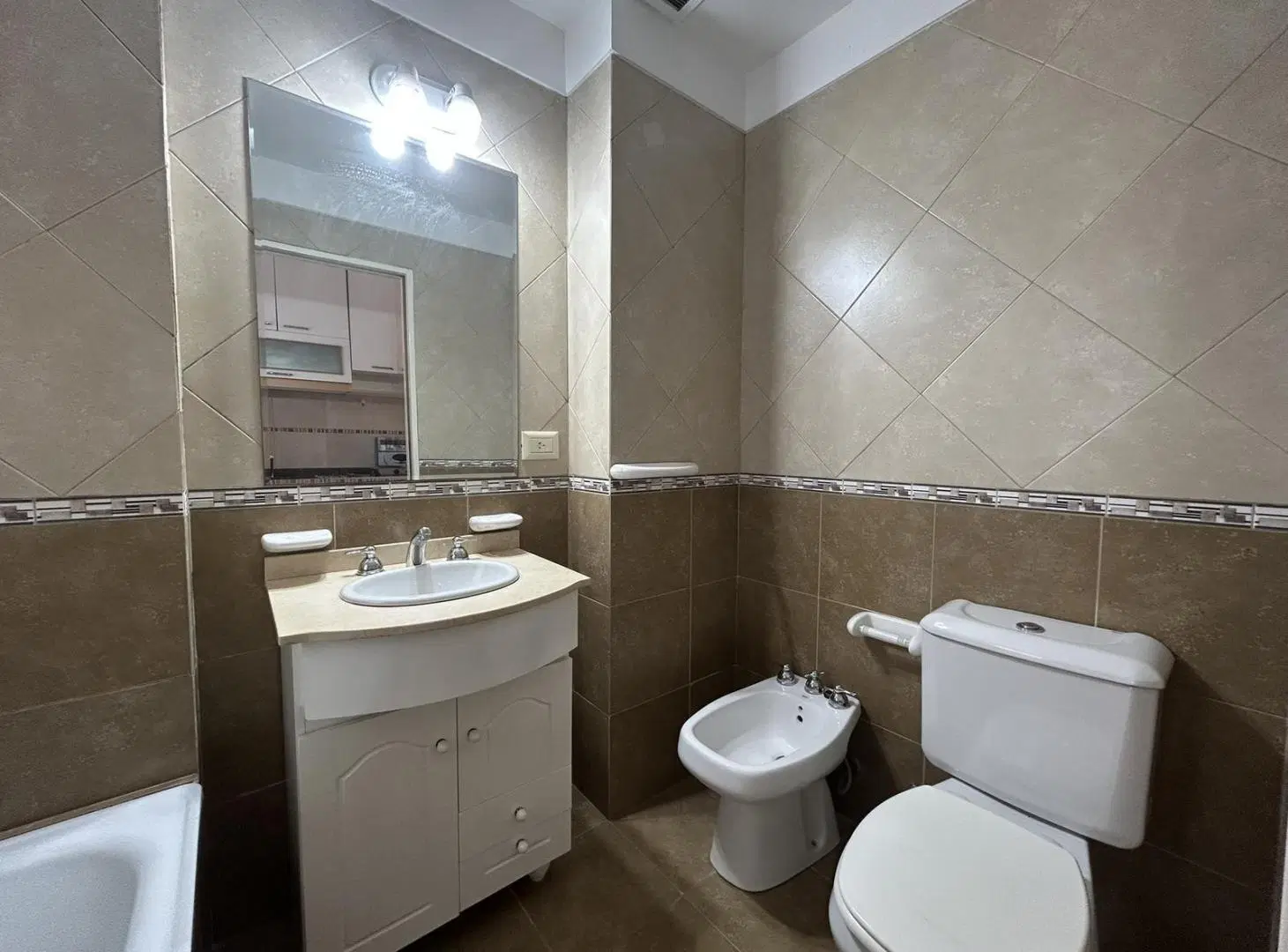 ALQUILER - Monoambiente divisible con amenities - Villa Urquiza 3