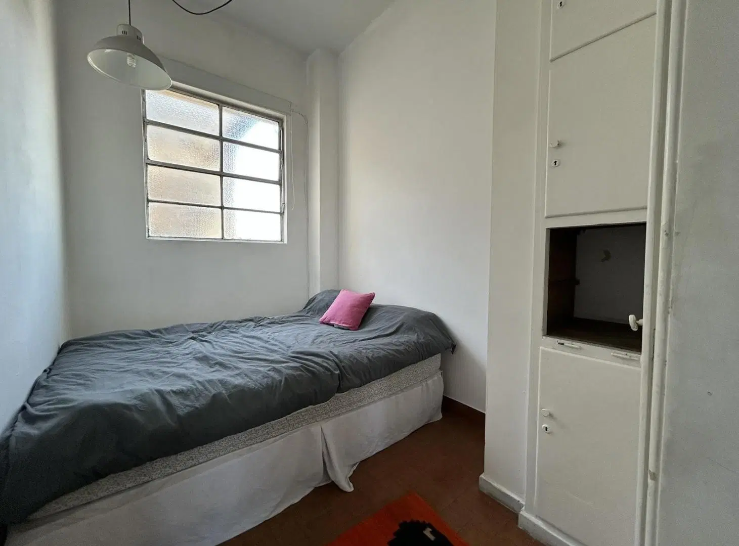 Oportunidad! 4 ambientes c/balcon - Alberti y Rivadavia 5