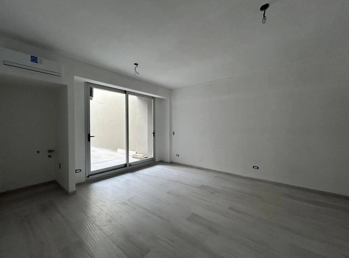 MONOAMBIENTE CON PATIO - AMENITIES COLEGIALES 2