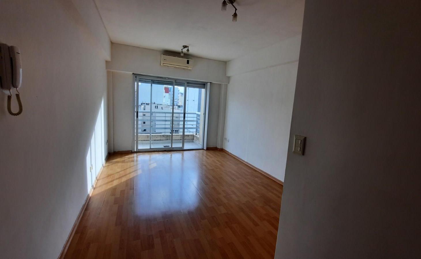 Foto de ALQUILER - MONOAMBIENTE CON BALCON EN VILLA URQUIZA, imagen 3