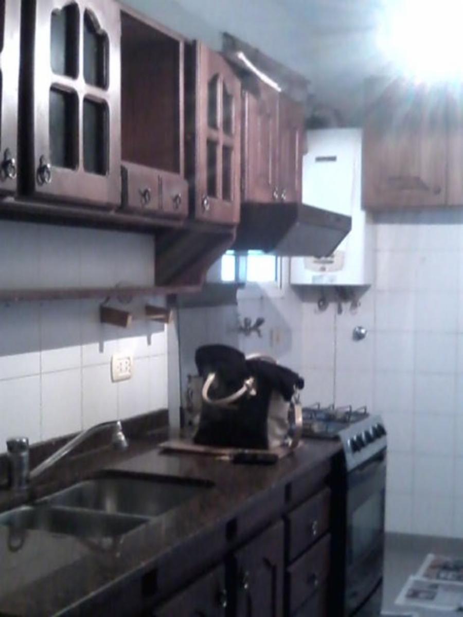 Depto 3 Amb con Cochera 1 Piso por Escalera. San Fernando Quirno Costa 2100 5