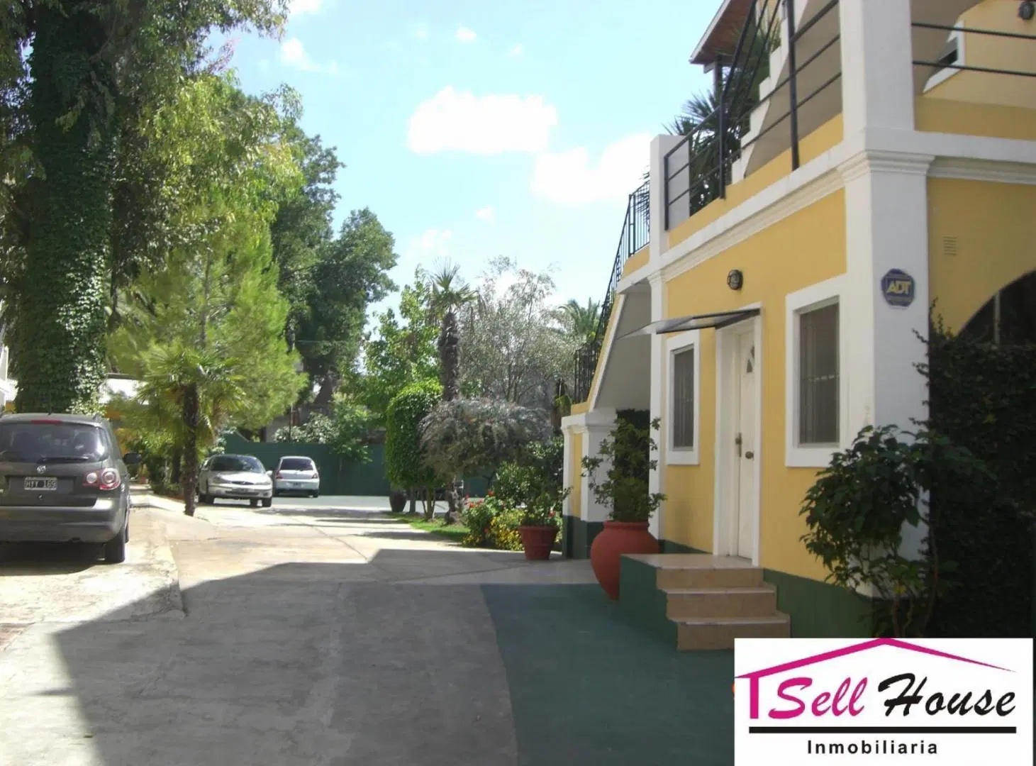 DEPARTAMENTO 2 AMB PRIMER PISO CON COCHERA , SIN EXPENSAS, COMPLEJO CON PISCINA MAIPU 313 3
