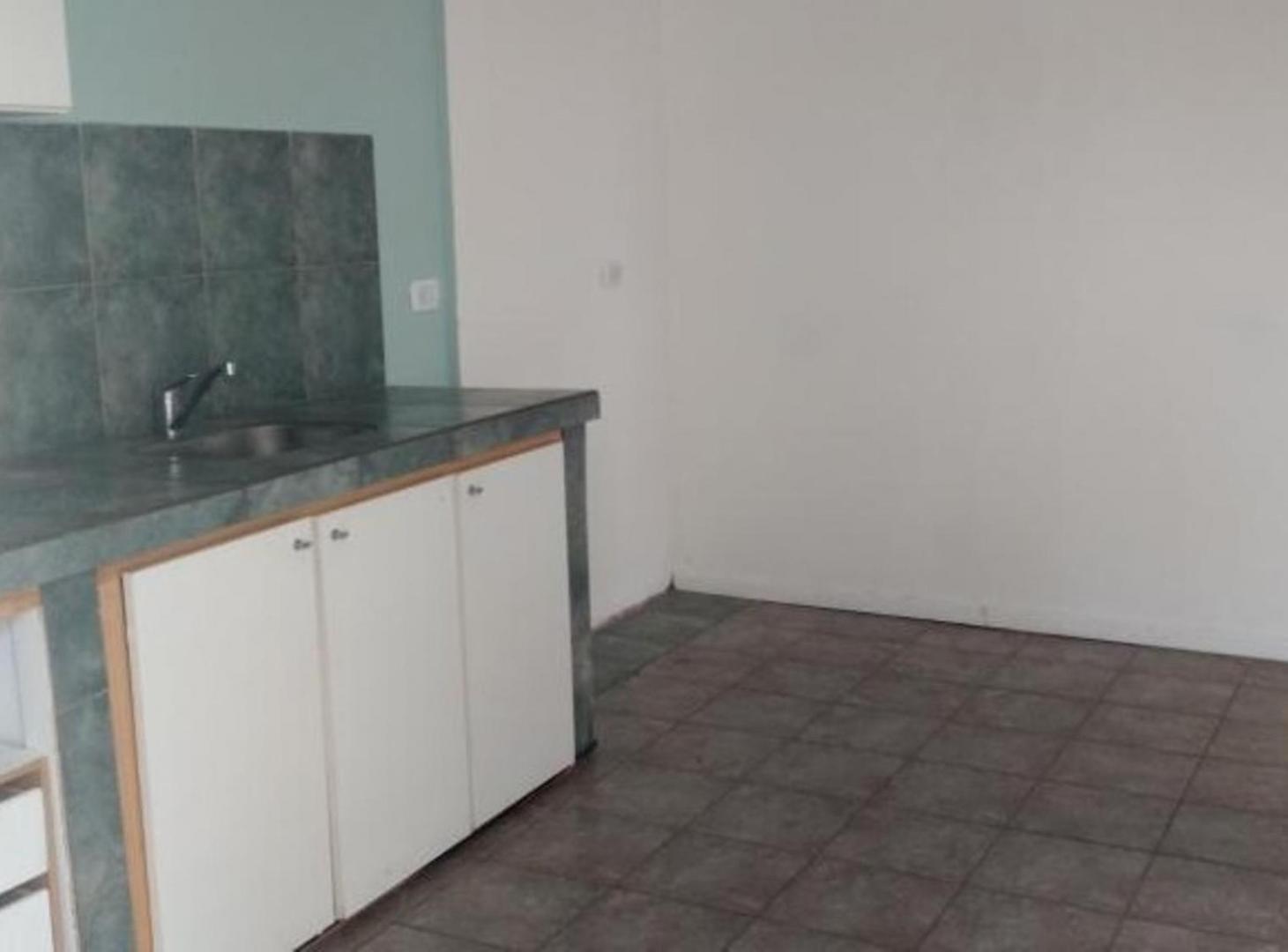 Foto de DEPTO 2 AMB. EN TIGRE CON COCHERA , COMPLEJO CON PISCINA, imagen 4