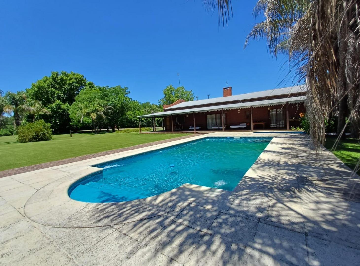Venta Chacra 10.000 m² con2 casas, Ideal Inversión, Ramal Pilar, Km 56.5