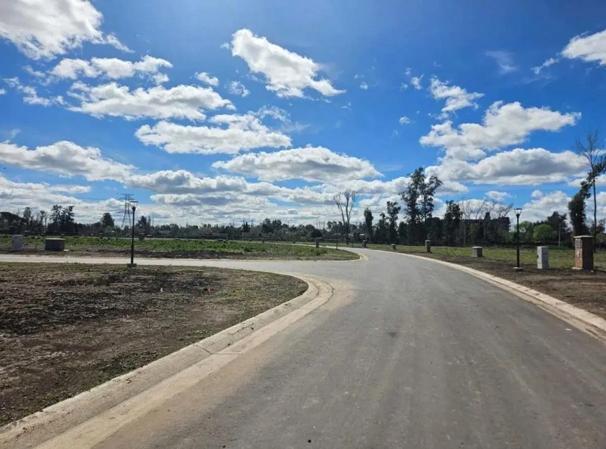 Venta Lote interno  Barrio La estela Pilar 609 mts 6