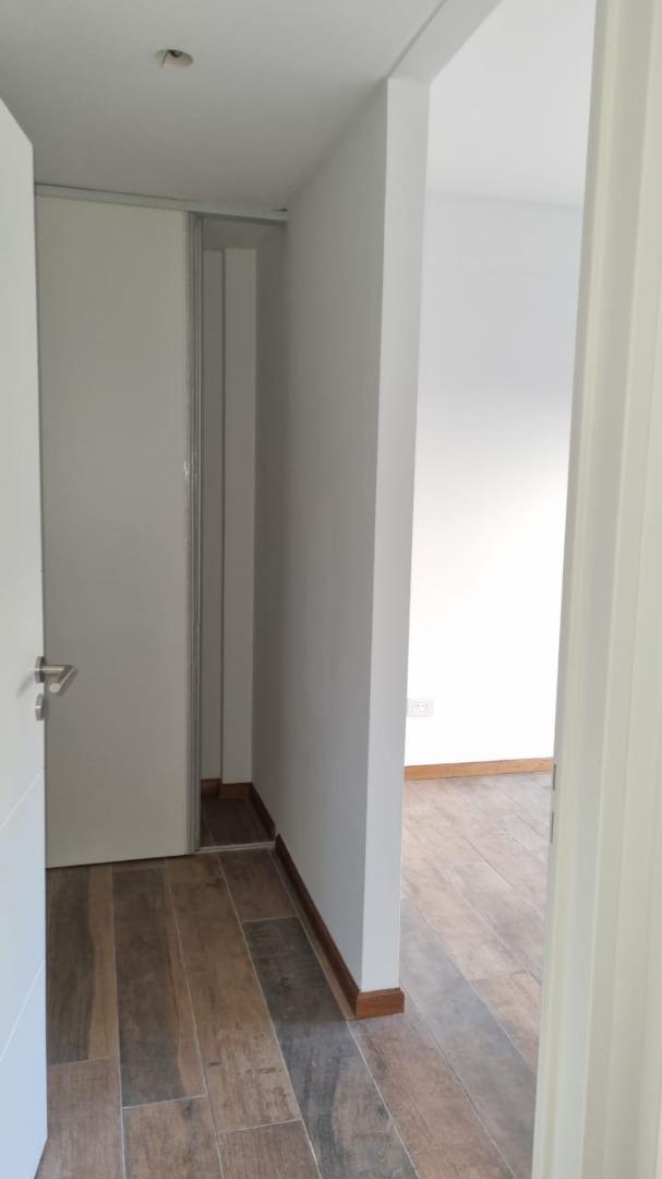 3 Amb C/fte Balcón y Terraza Parrilla Cochera Baulera 4