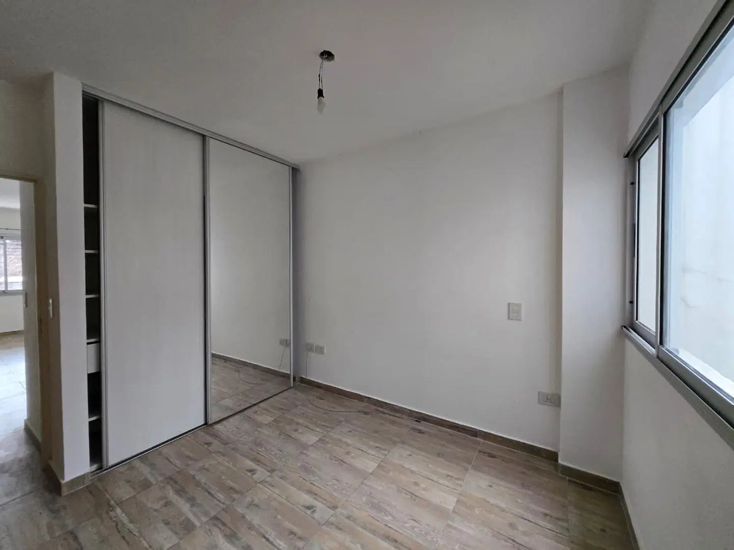 Departamento alquiler 2 ambientes amplio frente amenities 4