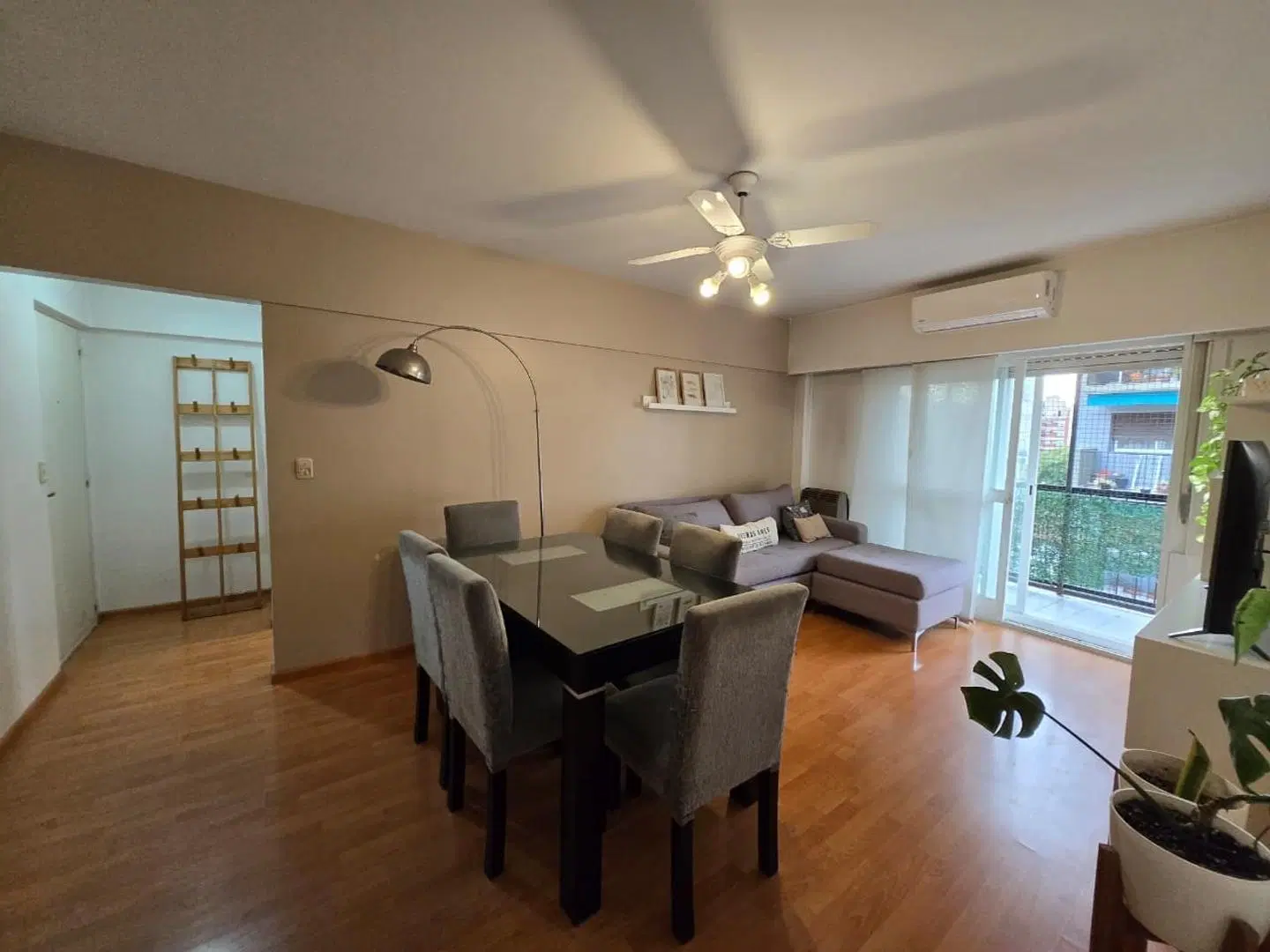 Departamento 3 amb amueblado al frente balcón. HERMOSO !!! 1