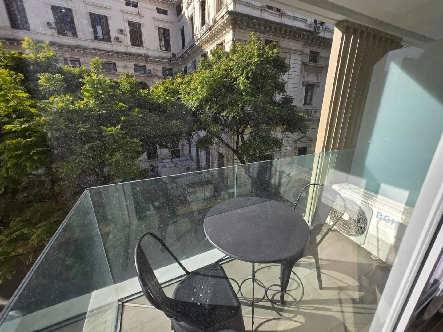 Depto monoambiente amplio divisible amueblado amenities 5