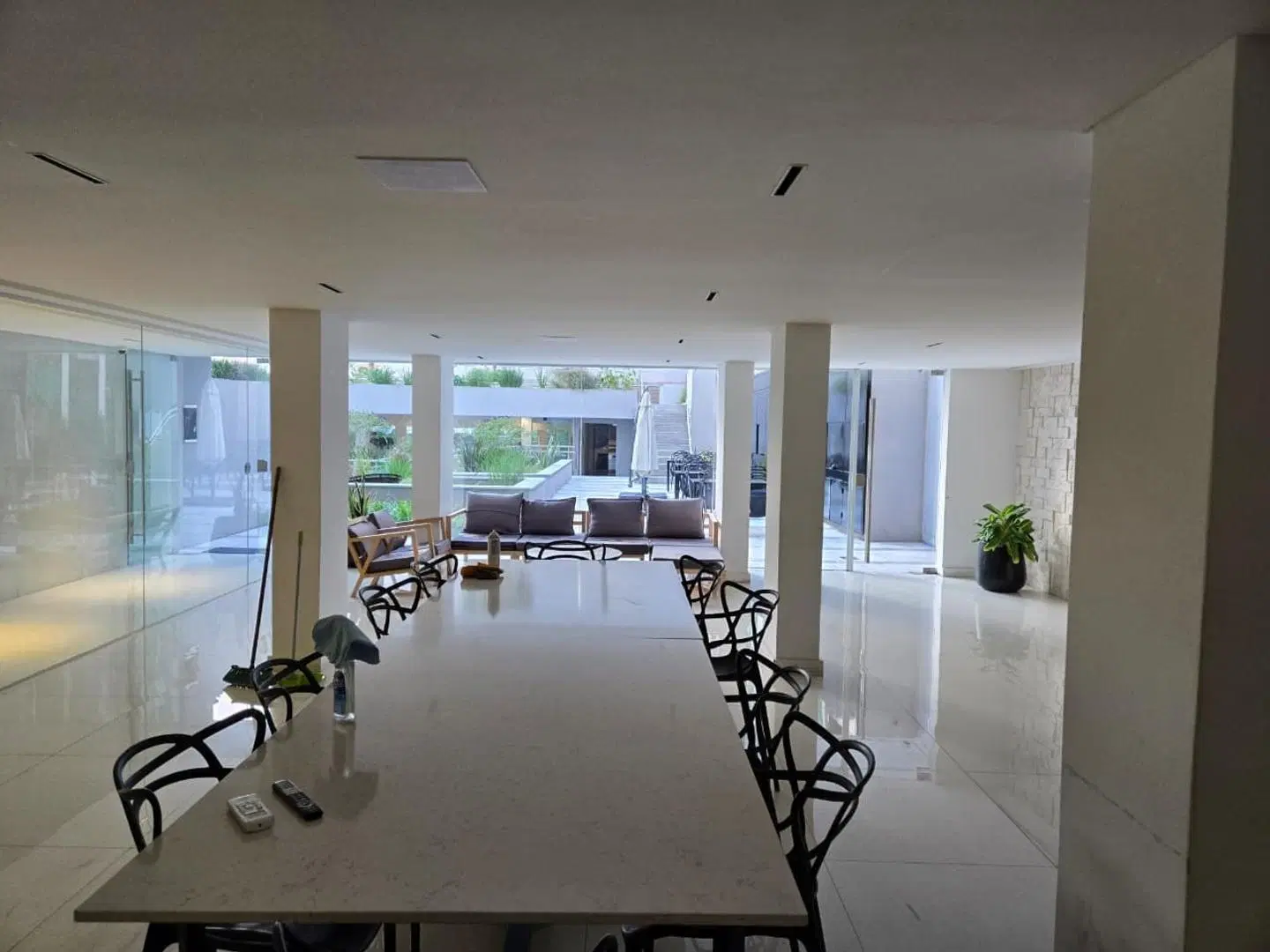 Depto monoambiente amplio divisible amueblado amenities 8