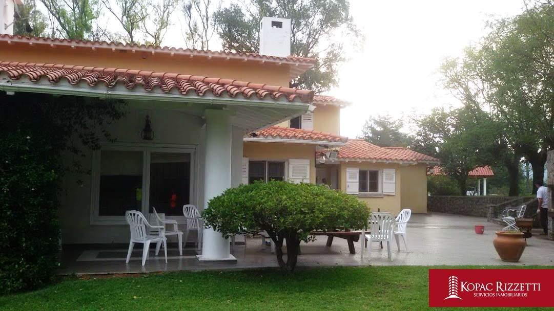 Casa Grande Venta Casa 9 D. C Terreno 16300 m². 2