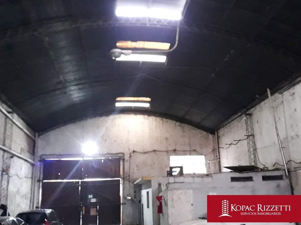 Centro (Salta 400) - Venta Galpón 849 m². 5