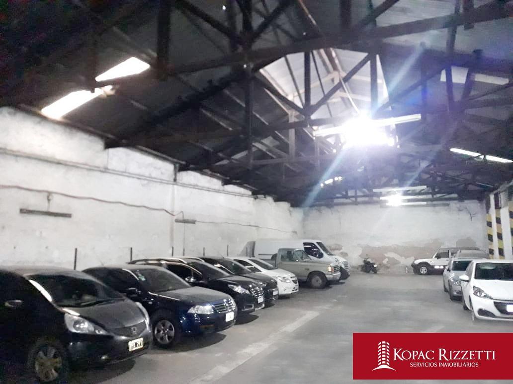 Centro (Salta 400) - Venta Galpón 849 m². 2