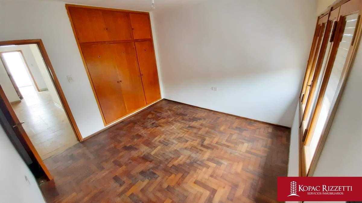Foto de COFICO (JUAN BAUTISTA BUSTOS 125) - VENTA CASA 3 DORMITORIOS, imagen 3