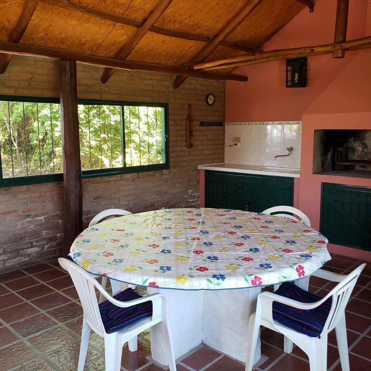 Cabalango (Las Dalias 50) - Venta Casa 3 Dorm. 5