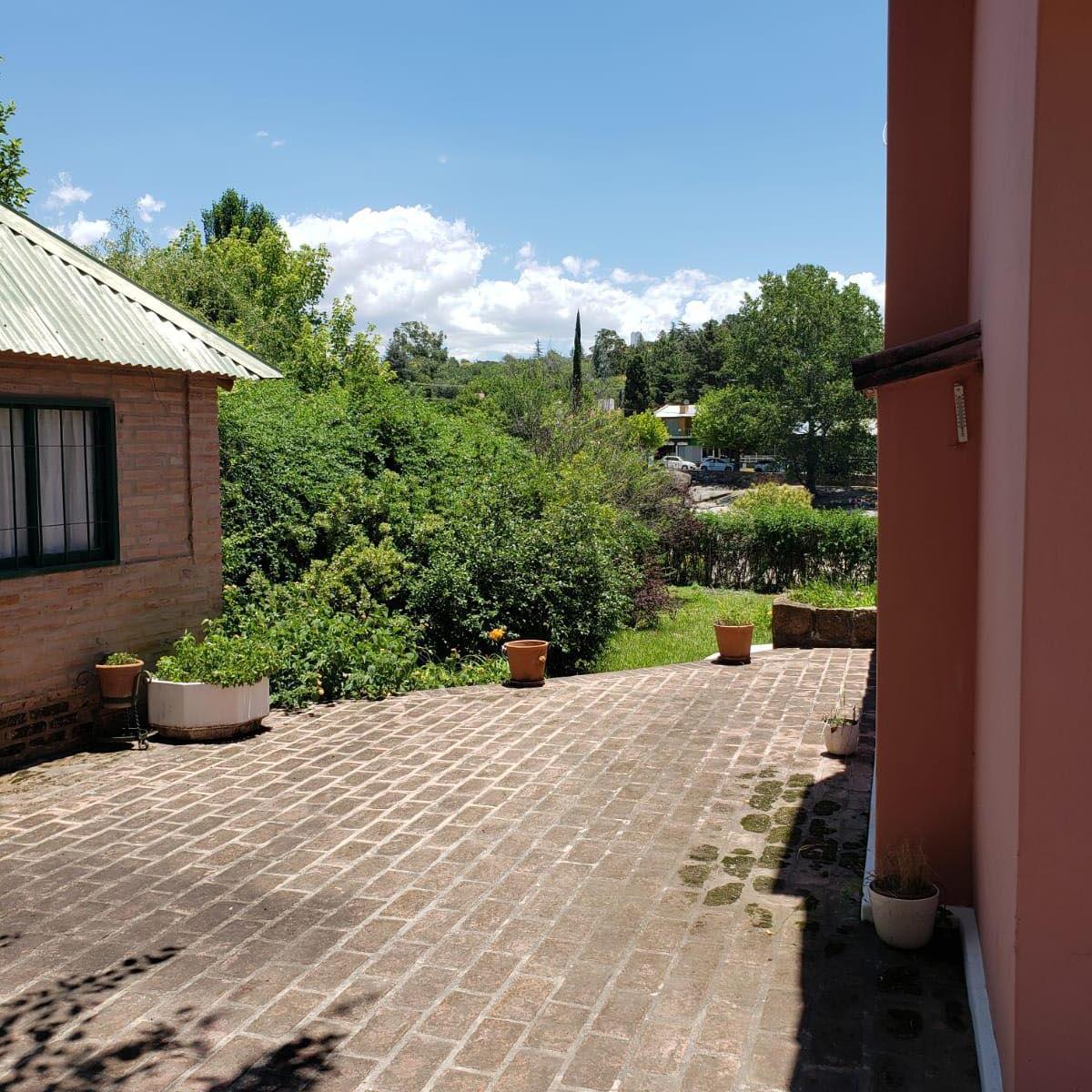 Cabalango (Las Dalias 50) - Venta Casa 3 Dorm. 4