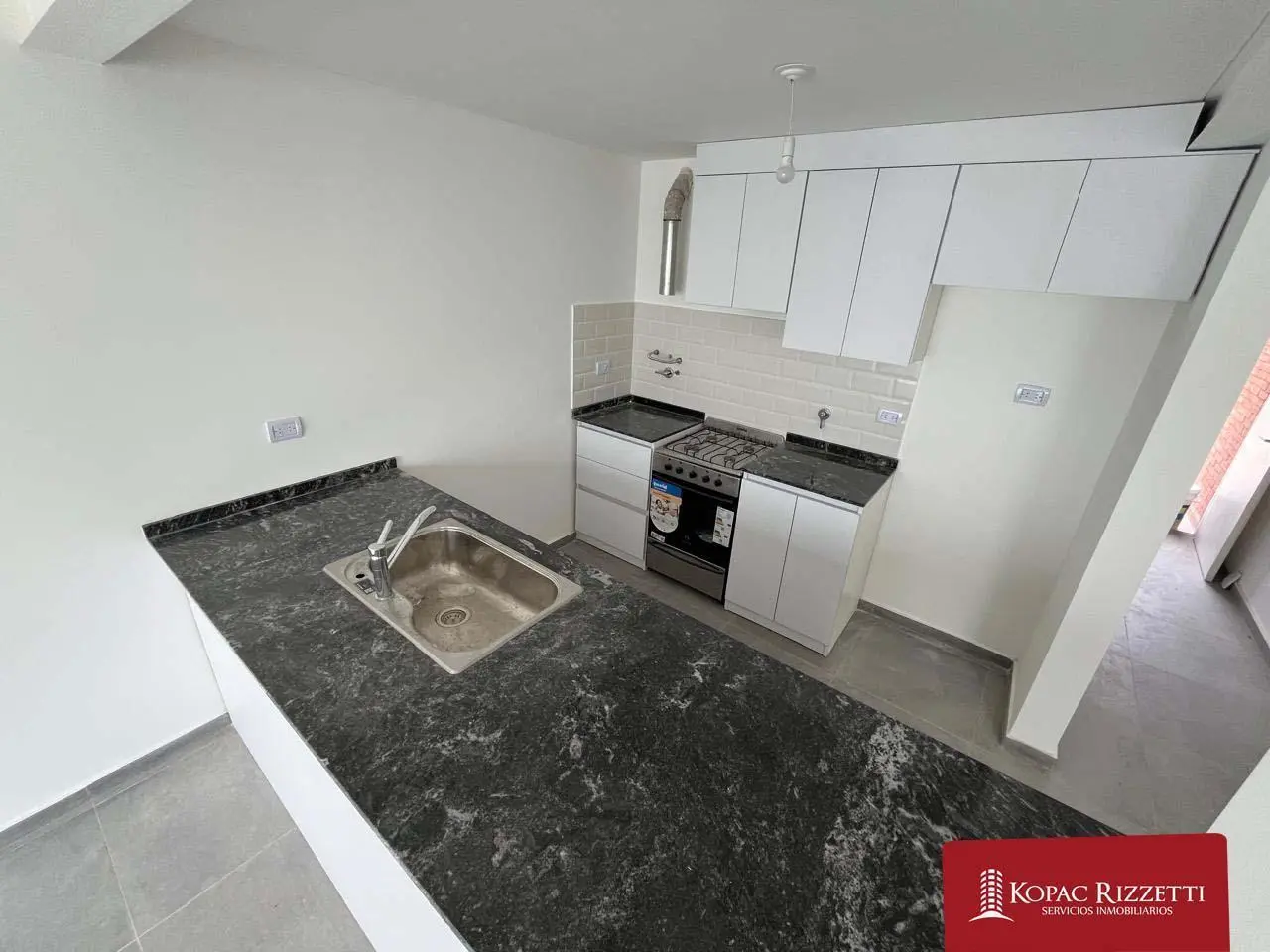 ALTO VERDE (LOS PINARES 3200) - ALQUILER CASA 2 DORMITORIOS 4