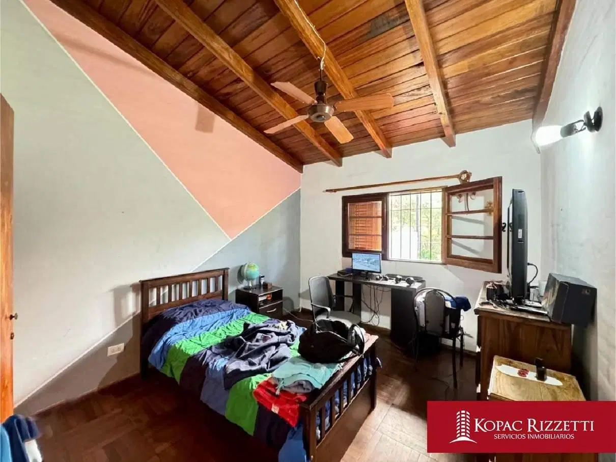 VILLA WARCALDE (AV. EGUÍA ZENON 10363) - VENTA CASA 4 DORMITORIOS 8