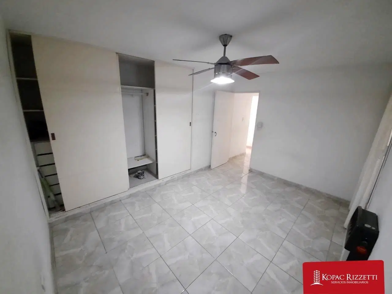 LOS BOULEVARES (ALVAREZ DE TOLEDO 7200) - VENTA CASA 3 DORMITORIOS 2