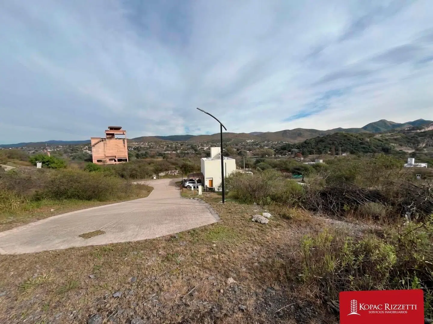 MAITENES DE LA DESEADA (LA CALERA) VENTA LOTE 635 M2. 2
