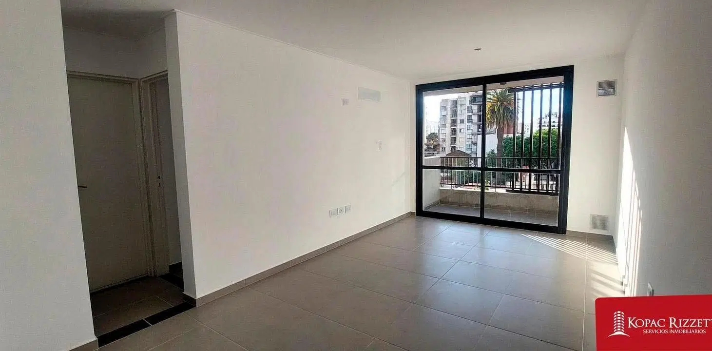 GENERAL PAZ (25 DE MAYO 1380) - VENTA DEPARTAMENTO 1 DORMITORIO 3