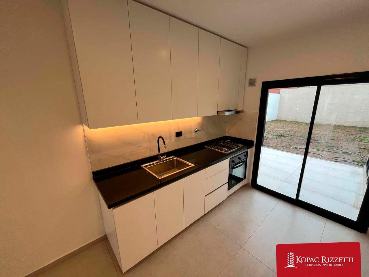 Foto de URBANIZACIÓN DOCTA (CÓRDOBA) - ALQUILER CASA 2 DORMITORIOS., imagen 4