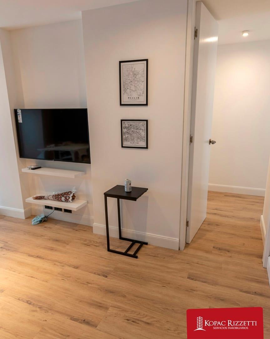 Foto de JARDIN CLARET (DE LOS EMILIANOS 4914 COMPLEJO SUMMUM) VENTA DEPARTAMENTO 1 DORMITORIO AMOBLADO., imagen 3