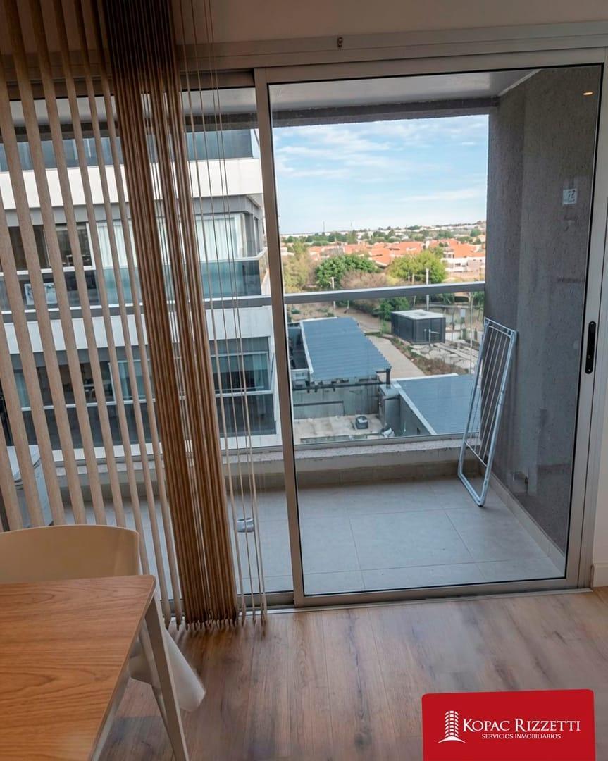 Foto de JARDIN CLARET (DE LOS EMILIANOS 4914 COMPLEJO SUMMUM) VENTA DEPARTAMENTO 1 DORMITORIO AMOBLADO., imagen 4