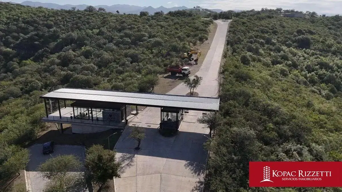 VISTAS DE LA DESEADA (LA CALERA) - VENTA LOTE 1059 M2. 4