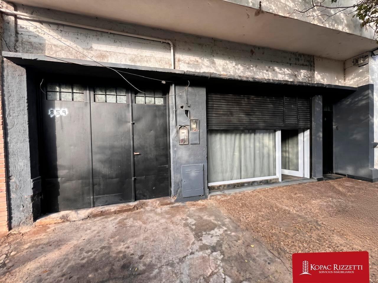 Foto de DUCASSE (RAMIREZ DE VELAZCO 852) - VENTA GALPON / DEPOSITO Y OFICINA DE, imagen 4