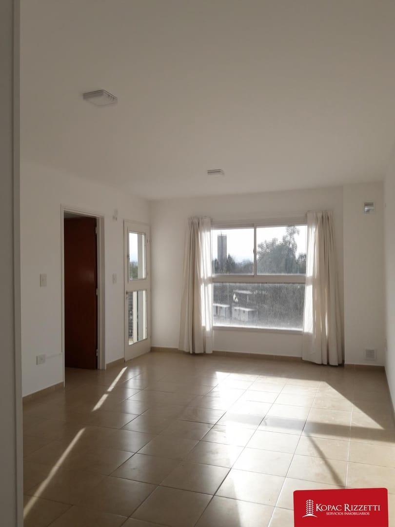 Foto de BALCONES DEL CHATEAU (AV. CARCANO 1100) - VENTA DEPARTAMENTO DE 2 DORM., imagen 3