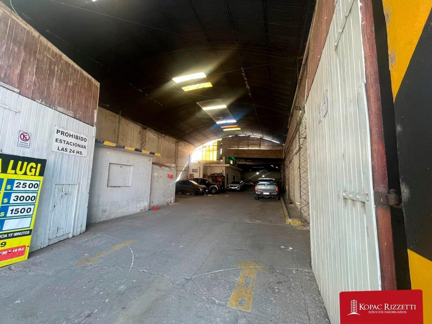Foto de CENTRO (SALTA 469) - VENTA GALPÓN 849 M2., imagen 3
