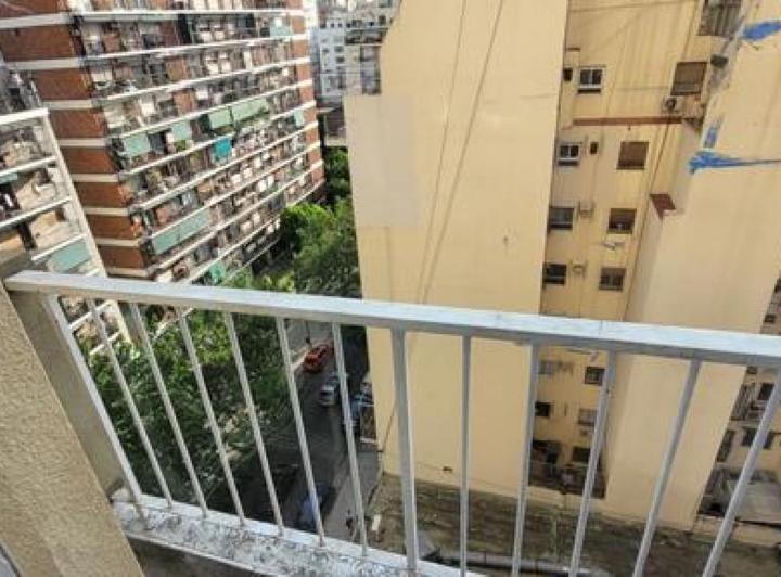 Belgrano, 1 Ambiente, lateral, MUY LUMINOSO, vista abierta, con balcon, AMOBLADO 4
