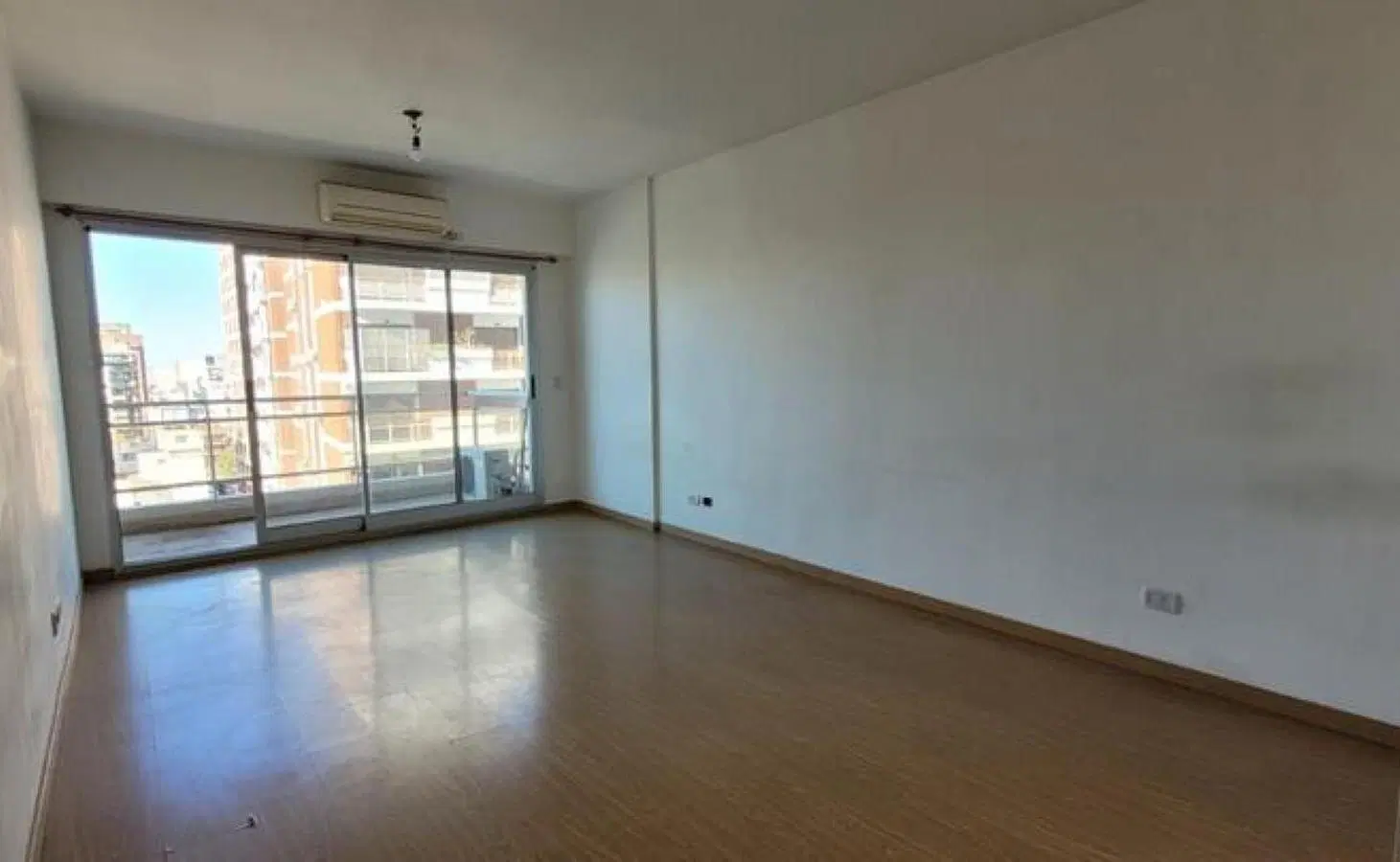 Caballito, 1 Ambiente. FRENTE con balcon, Muy luminoso, sobre Avenida. AMENITIES, Zona parque Rivada 4
