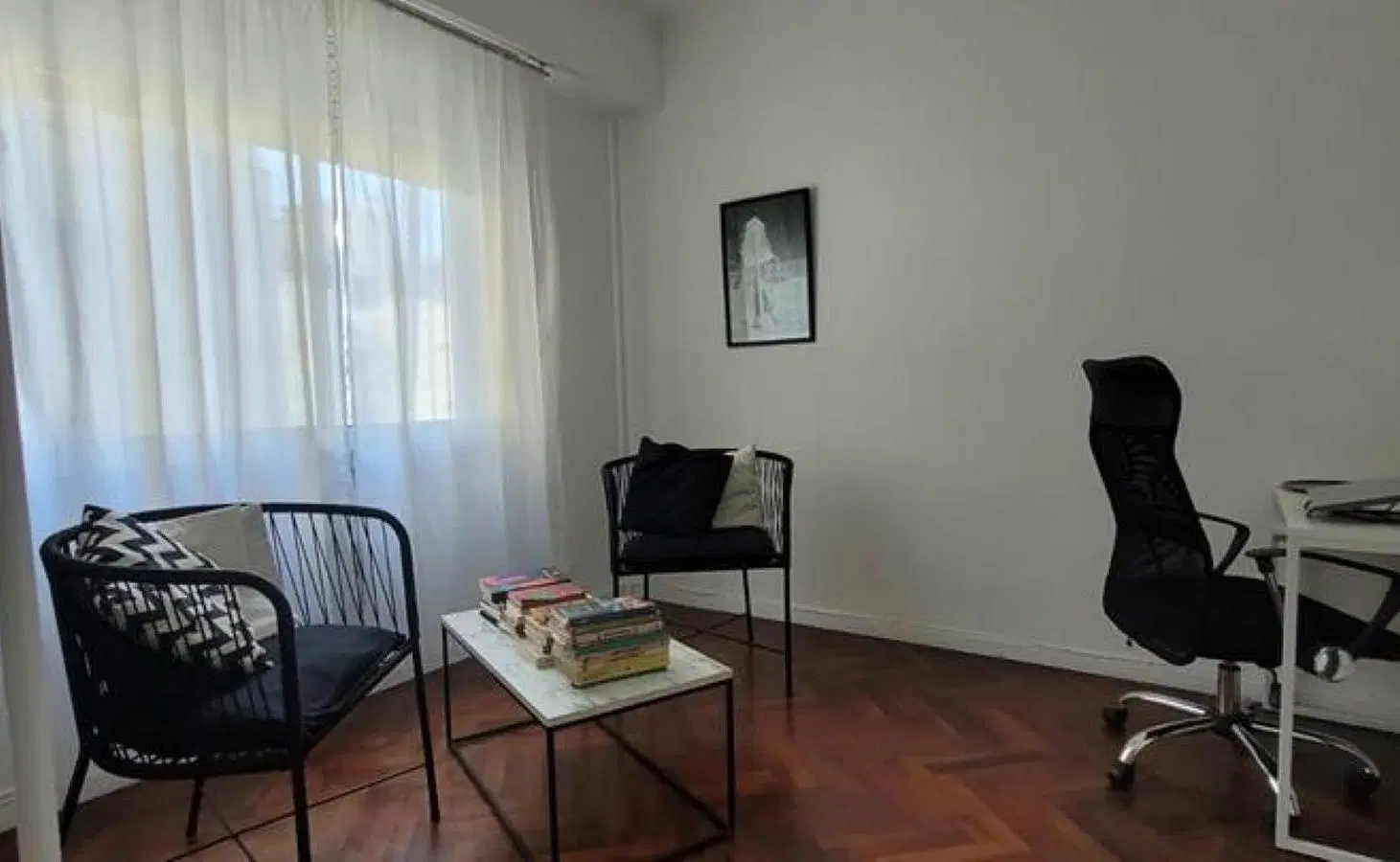 3 Ambientes, interno. LUMINOSO. EXCELENTE ESTADO (SIN MUEBLES). Muy buena ubiacion sobre Av. Scalabr 3