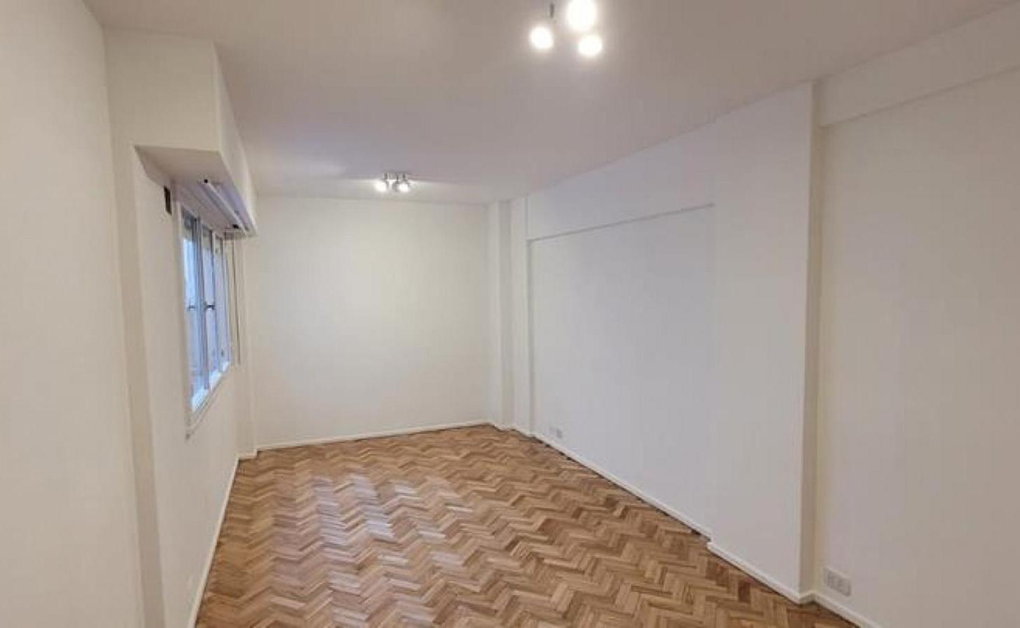 Foto de Belgrano, 2 Ambientes, interno. Muy buena ubicacion Estacion J, imagen 4