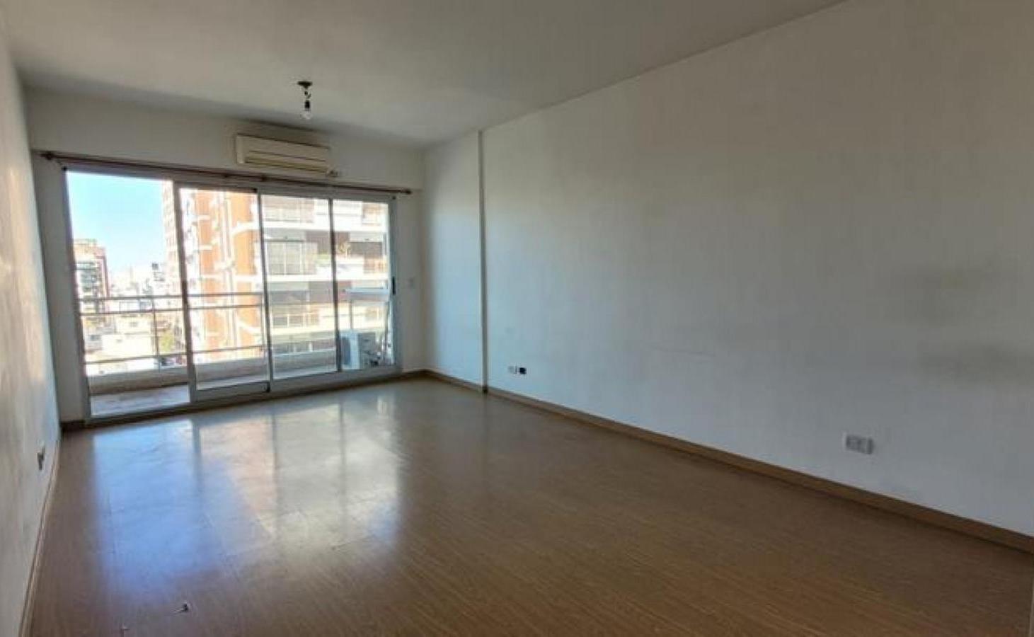 Foto de Caballito, 1 Ambiente. FRENTE con balcon, Muy luminoso, sobre Avenida, imagen 1