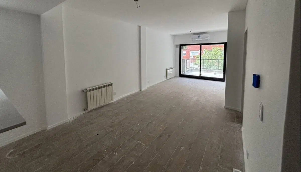 3 Ambientes / A Estrenar 1