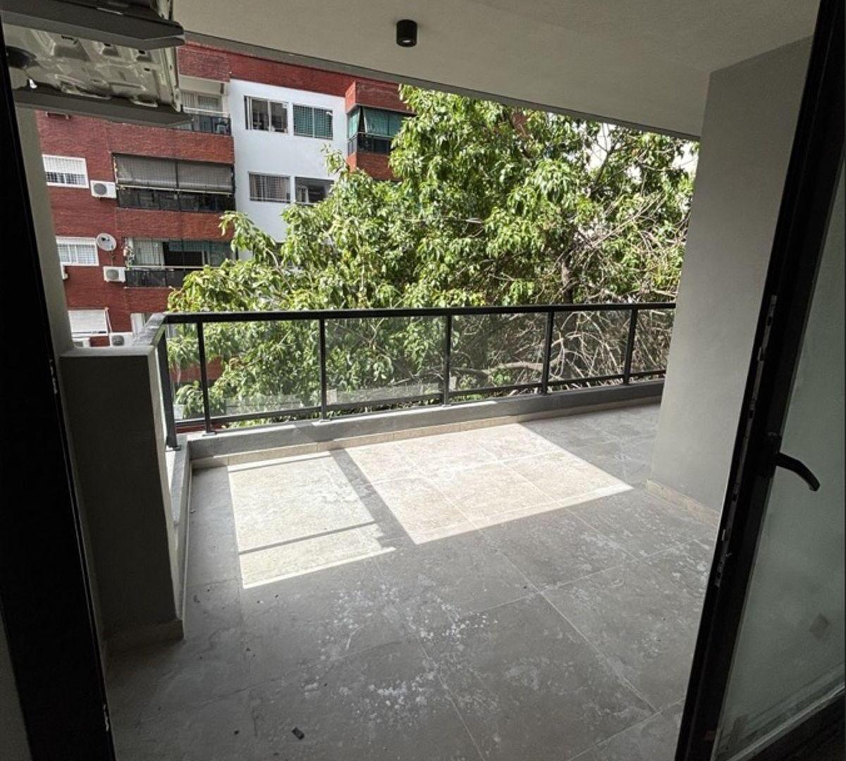 3 Ambientes / A Estrenar