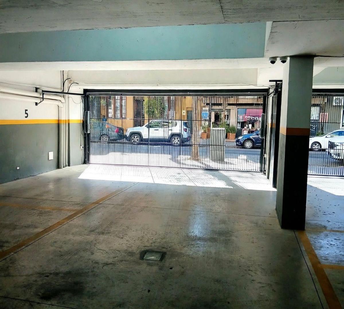 Foto de Amplio 3 Ambientes | Cochera | a Estrenar, imagen 2