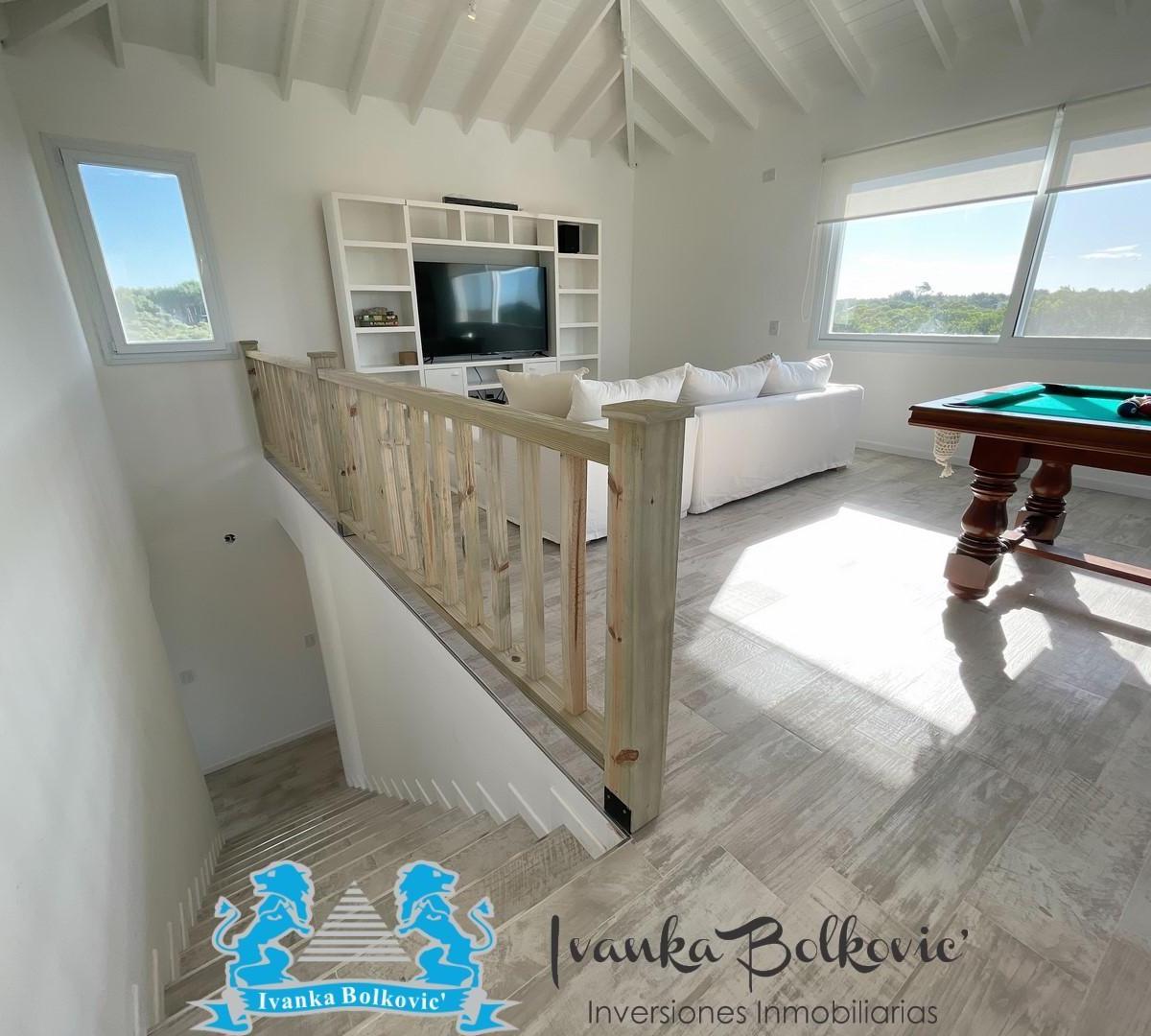 Casa - Costa Esmeralda Barrio Residencial II Venta Piscina Amoblada 5