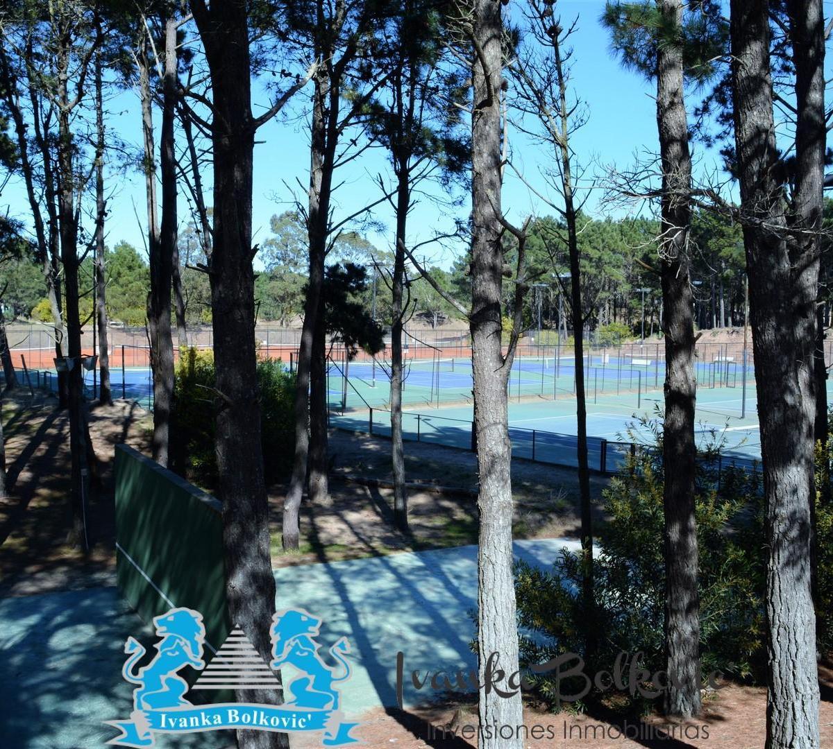 Venta Casa Costa Esmeralda Barrio Senderos - 3 Dorm. Fondos Libre Arbolado 5