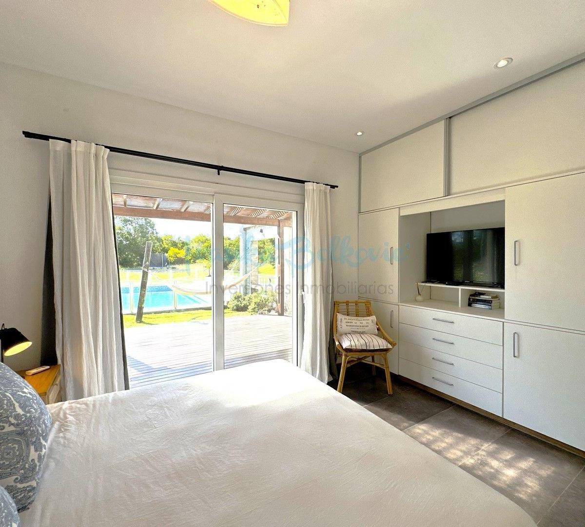 Venta Amoblada Piscina Sauna Casa Costa Esmeralda 2