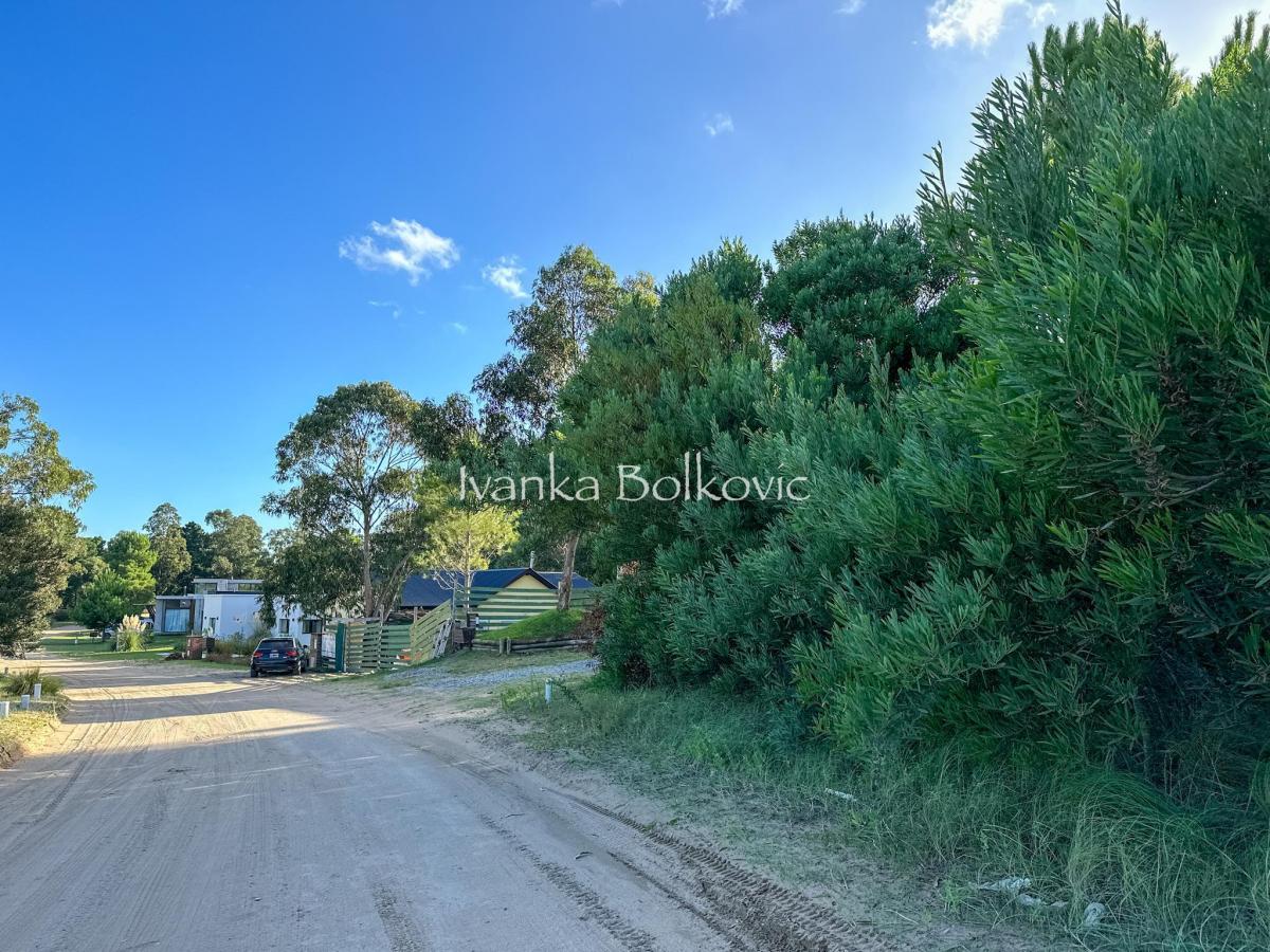 Venta Lote Costa Esmeralda Barrio Senderos III Ref 2326 Fondos Libres 1