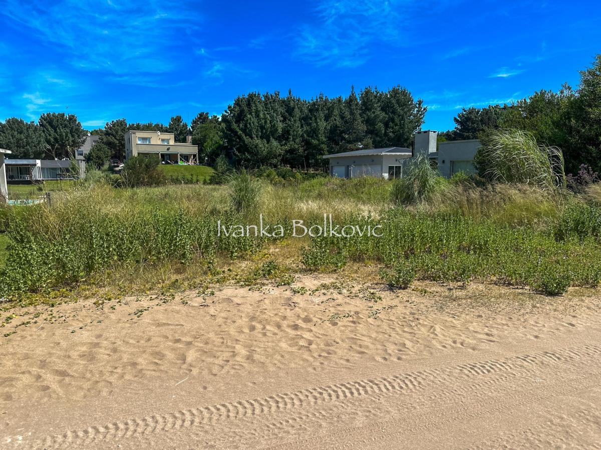 Venta Lote Costa Esmeralda Barrio Residencial 1 - 1000 m 4