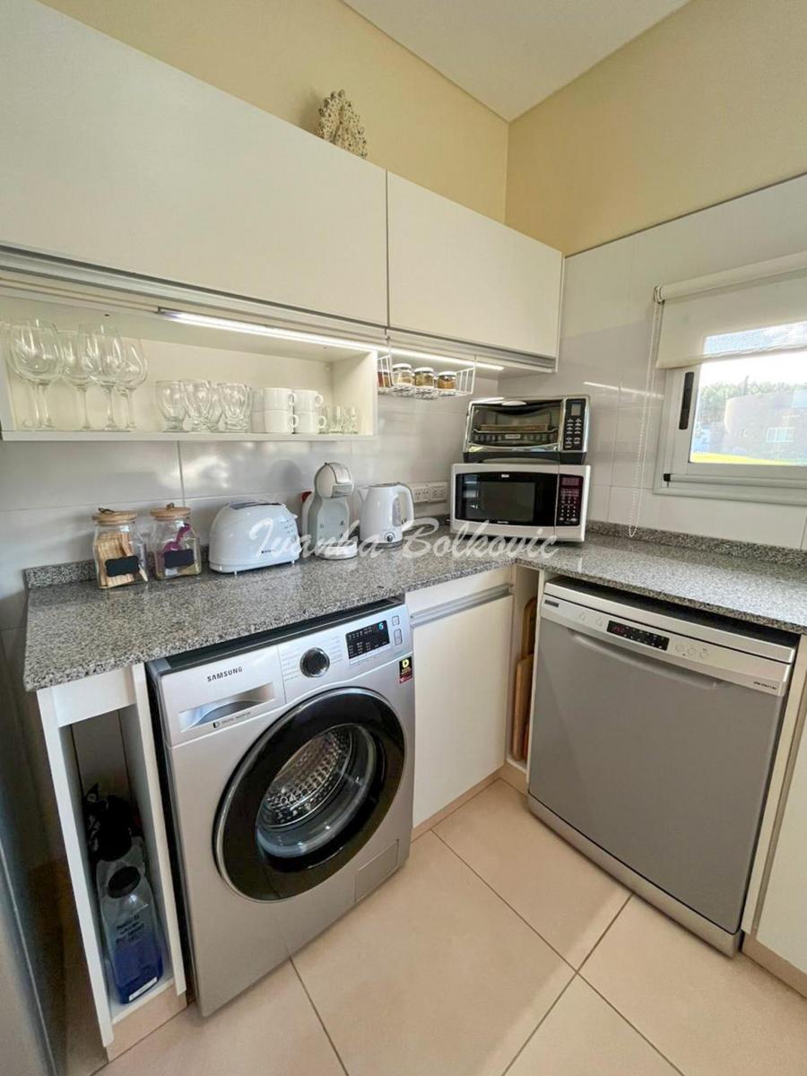 Venta Casa Costa Esmeralda Barrio Residencial 1 - Gas Natural - Piscina 1
