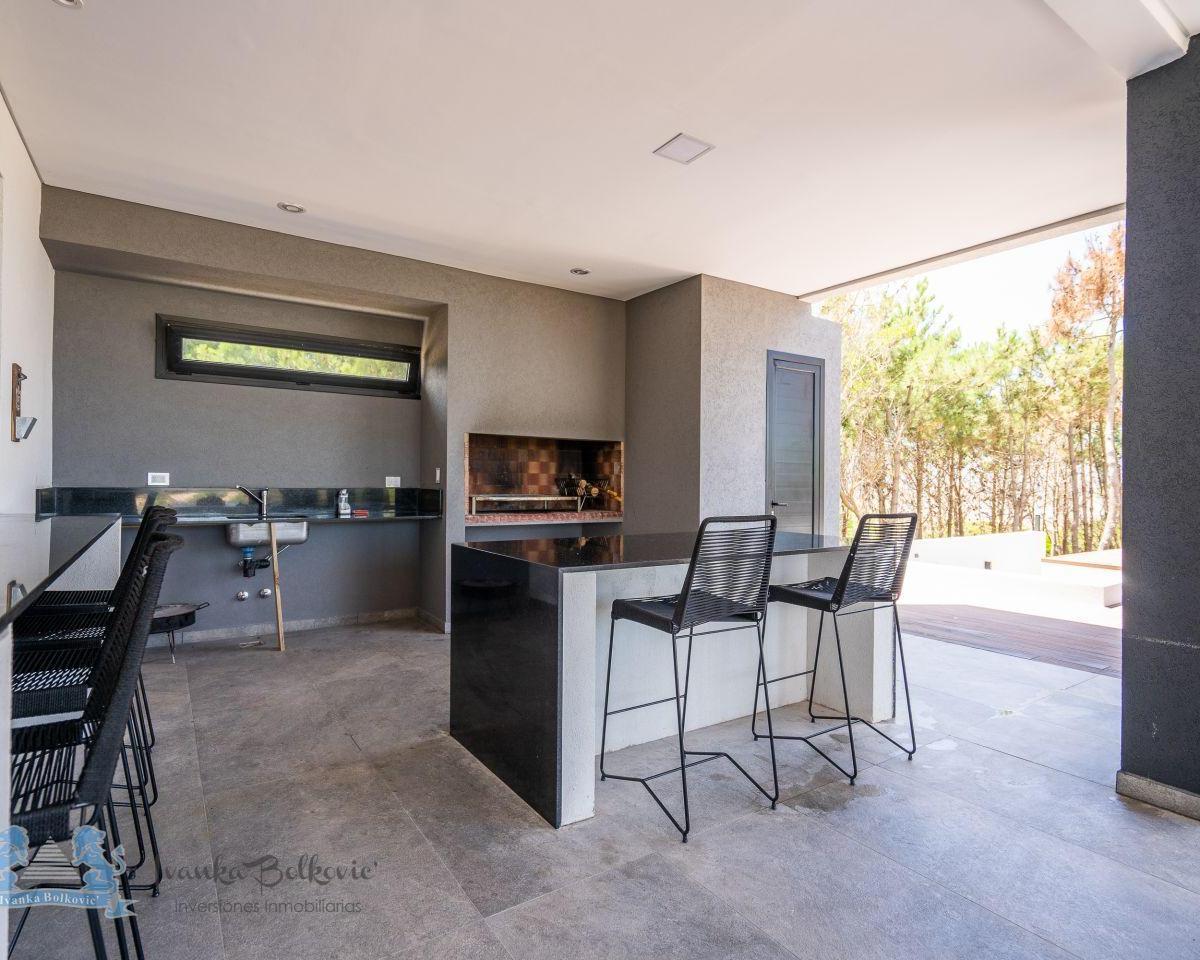 Venta Primera Linea Mar Casa Costa Esmeralda Marítimo Amoblada 5