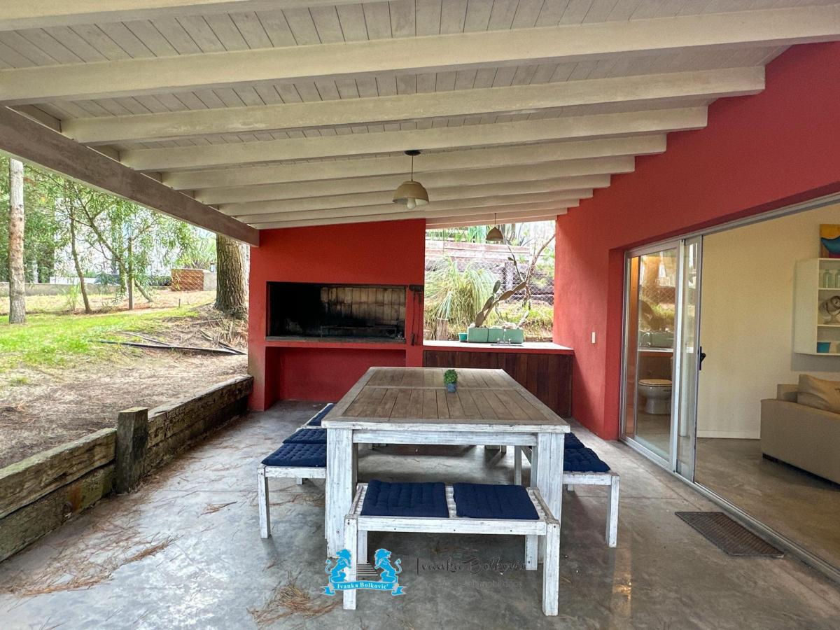 Venta Casa Costa Esmeralda - Gas Natural Calefacción Arbolada 4