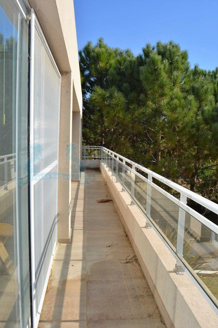 Venta Casa Costa Esmeralda Barrio Residencial - Acepta Permuta Vehículo o Lote 4