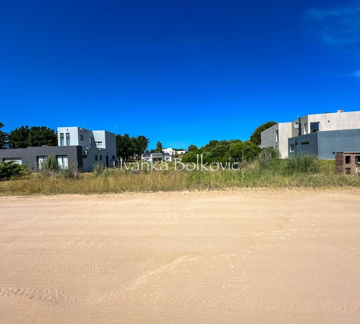 Venta Lote Oportunidad Unica! Costa Esmeralda - 1.217 m² 2